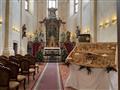 Vánočně vyzdobená kaple sv. Josefa