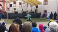 Show s bičem.