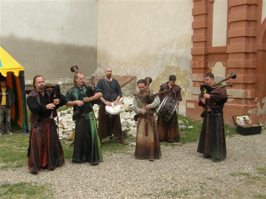Arcus gothic music